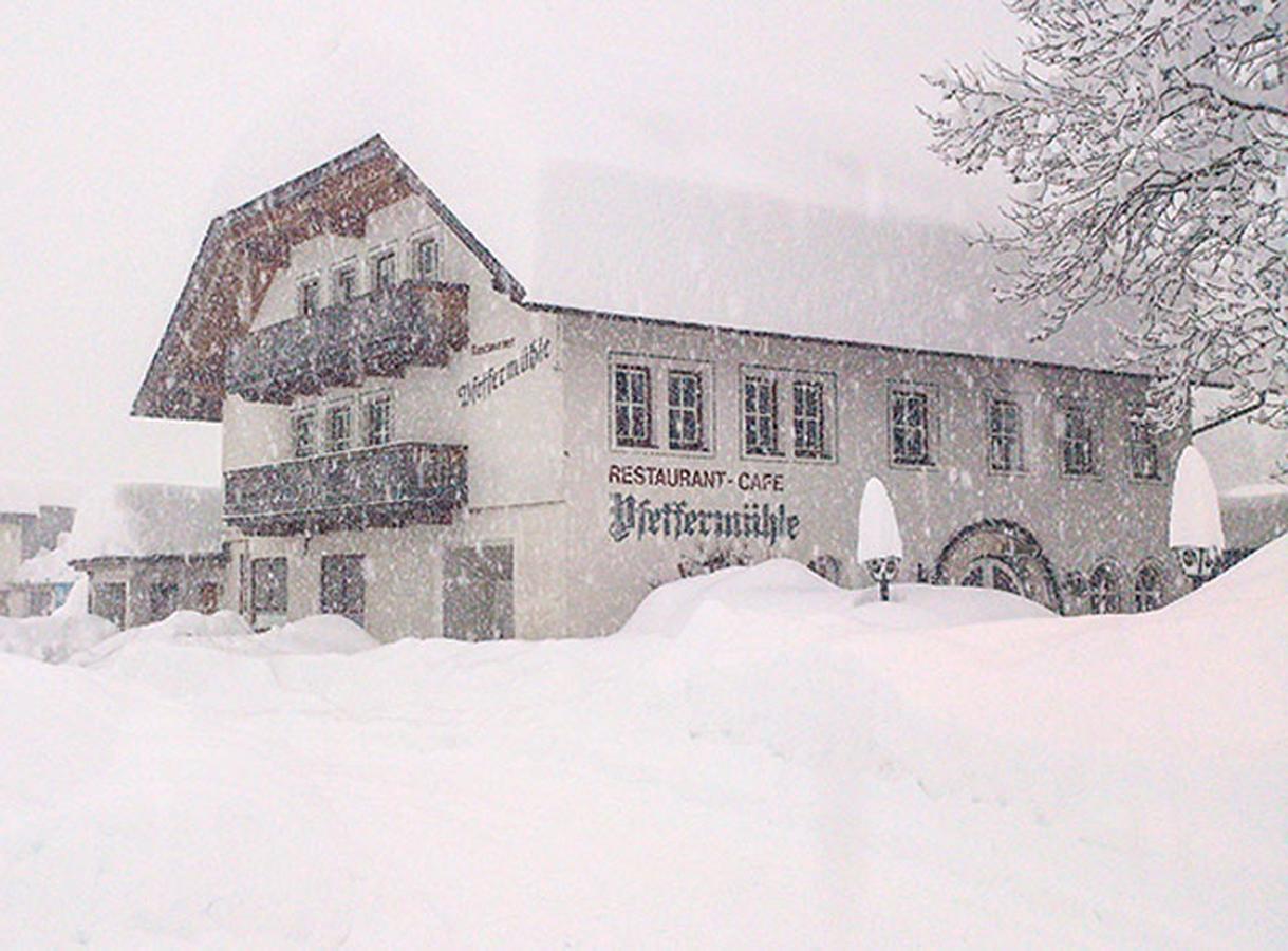 Landgasthof Pfeffermuehle Kotschach-Mauthen Buitenkant foto
